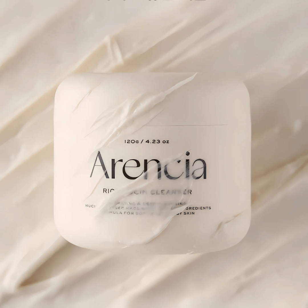 Rice Mucin Cleanser elimina impurezas sin resecar, dejando la piel suave y luminosa