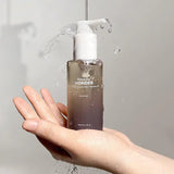 Aceite limpiador Haruharu Wonder con arroz negro antioxidante para una limpieza profunda.