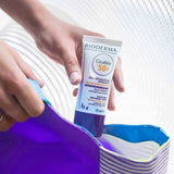 Cicabio Crema SPF 50 Bioderma combina acción reparadora con alta protección solar.